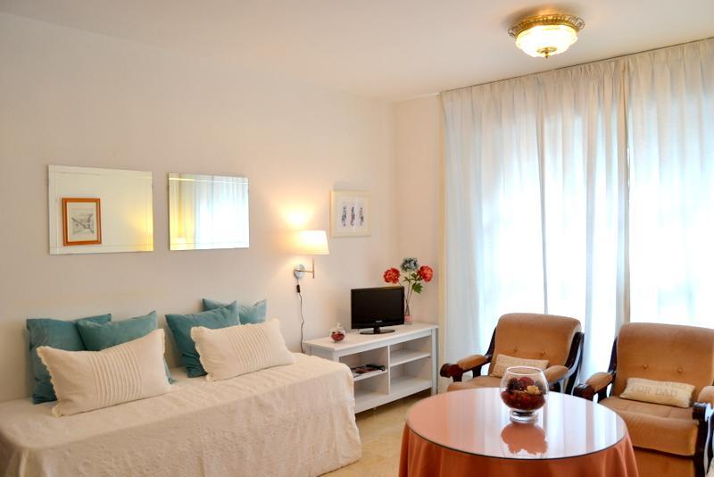 Apartamento Carlos Canal إشبيلية المظهر الخارجي الصورة