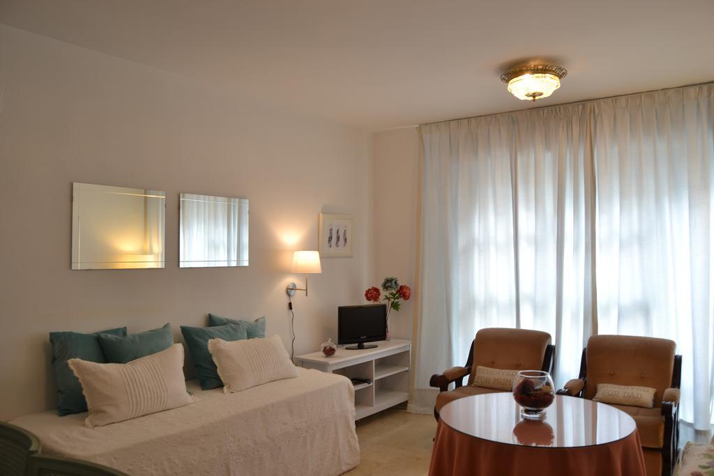 Apartamento Carlos Canal إشبيلية المظهر الخارجي الصورة